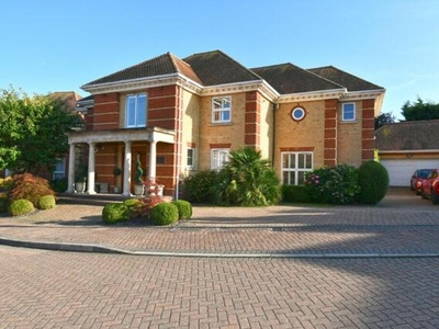 5 Bedroom Detached House For Sale In Waltham Cross, Hertfordshire