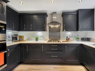 5 Bedroom Detached House For Sale In Worsley Road