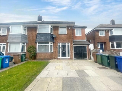 5 Bedroom Semi-detached House For Sale In Middleton, Manchester