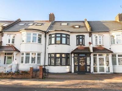 5 Bedroom Terraced House For Sale In Mitcham, Thornton Heath