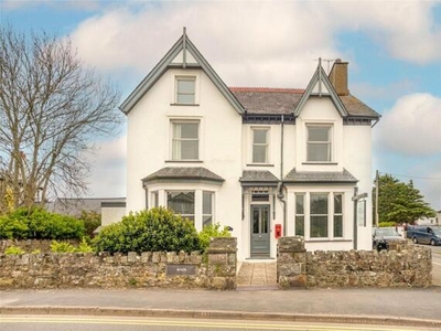 7 Bedroom House For Sale In Pwllheli, Gwynedd
