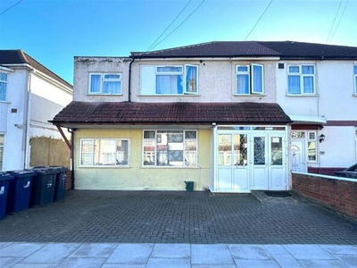 7 Bedroom Semi-detached House For Sale In Southall