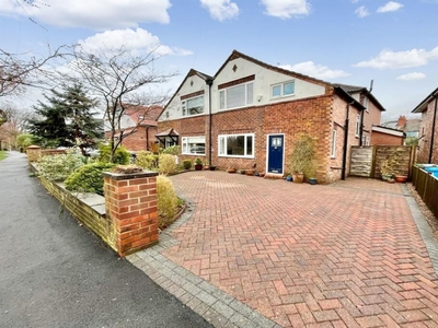 4 bedroom semi-detached house for sale in Ford Lane, Didsbury, M20