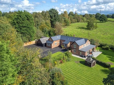 5 Bedroom House Macclesfield Cheshire East