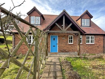 Cottage to rent in Downton Lane, Downton, Lymington, Hampshire SO41