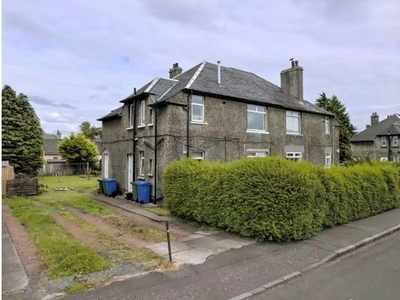 Flat to rent in Cadzow Avenue, Bo'ness EH51