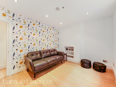 1 bedroom apartment for rent in Stirling Court, Tavistock Street, Covent Garden, WC2E