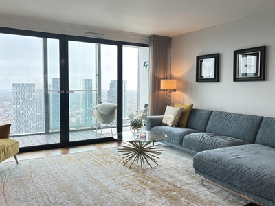 2 bedroom flat for rent in Beetham Tower, 301 Deansgate, M3 4LX, M3