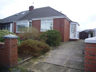 2 bedroom semi-detached house for rent in Ogden Road, Manchester, Greater Manchester, M35