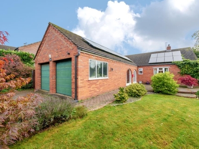 3 Bed Bungalow For Sale in Pencombe, Herefordshire, HR7 - 5200701