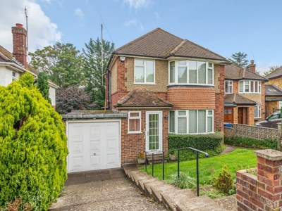 3 Bed House For Sale in High Wycombe, Buckinghamshire, HP11 - 5123646