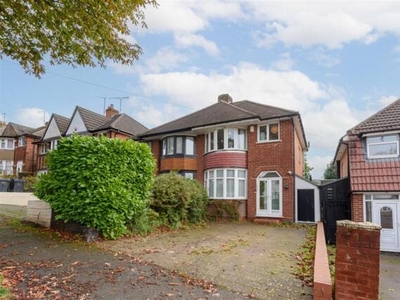 3 Bedroom Semi-detached House For Sale In Kings Heath, Birmingham