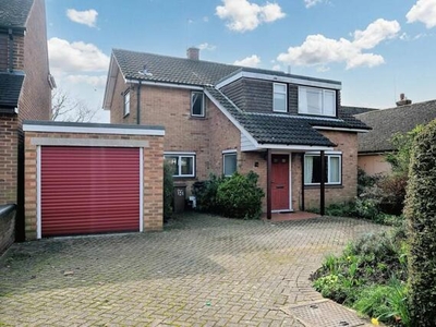 4 Bedroom Detached House For Sale In Great Baddow, Chelmsford