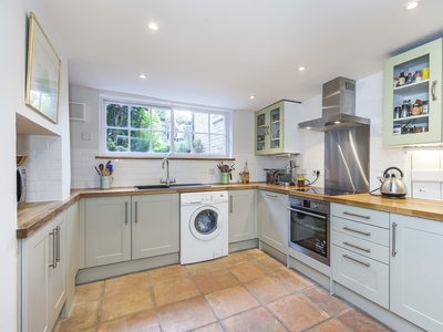 4 bedroom property to let in Hyde Vale, Greenwich, SE10