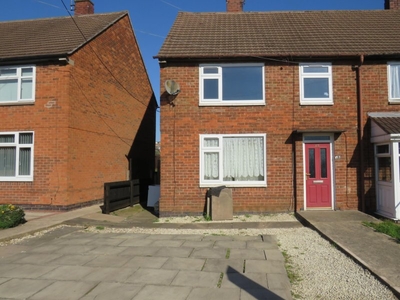 Beaumont Leys Lane, LEICESTER - 3 bedroom house