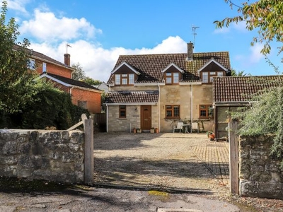 Country house for sale in Wylye Road, Hanging Langford, Salisbury, Wiltshire SP3