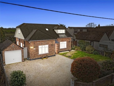 Detached house for sale in Galleywood Road, Great Baddow, Chelmsford, Essex CM2