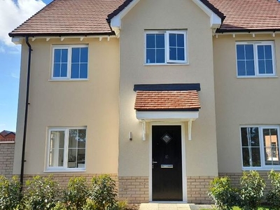 Detached house to rent in Blackwater Drive, Dunmow CM6