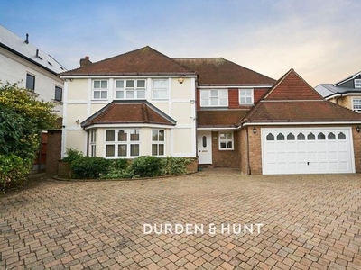 Detached house to rent in Parkstone Avenue, Hornchurch RM11