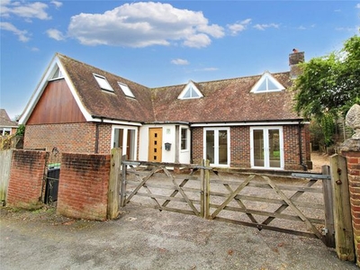 Detached house to rent in Pulens Lane, Petersfield, Hampshire GU31