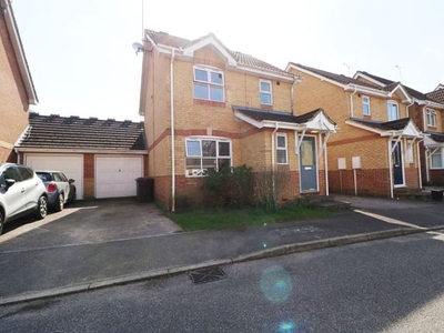 Detached house to rent in Wilson Close, Willesborough, Ashford TN24