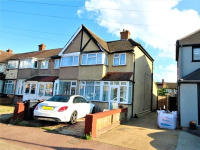 End terrace house to rent in Beam Avenue, Dagenham RM10