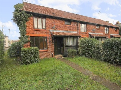 End terrace house to rent in Cobb Close, Datchet SL3