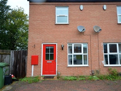 End terrace house to rent in Danes Close, Grimsby DN32
