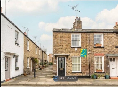 End terrace house to rent in Lancaster Cottages, Richmond TW10