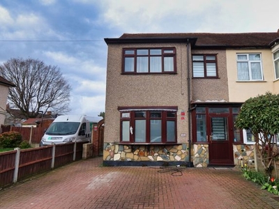 End terrace house to rent in Lynton Avenue, Romford RM7