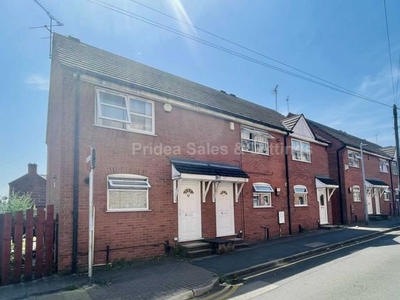 End terrace house to rent in Monson Street, Lincoln LN5