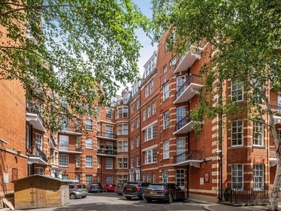 Flat to rent in Ashley Gardens, Emery Hill Street, London SW1P