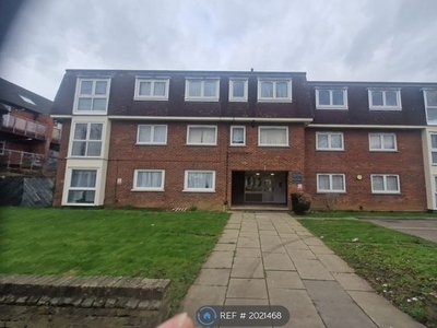 Flat to rent in Avalon Court, Croydon CR0