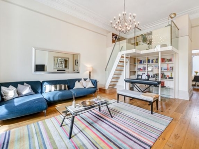 Flat to rent in Courtfield Gardens, South Kensington SW5