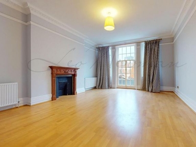 Flat to rent in Emery Hill Street, Westminster SW1P