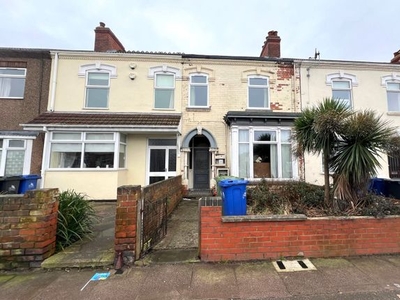 Flat to rent in Grimsby Road, Cleethorpes DN35