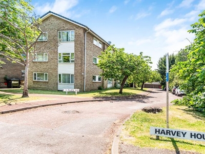 Flat to rent in Harvey House, Reading RG30