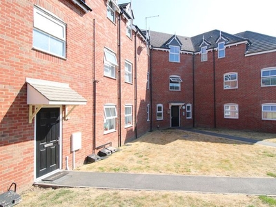 Flat to rent in The Crossings, Newark NG24