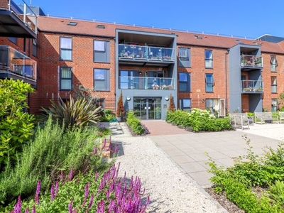 Flat to rent in Wayfarer Place, The Dean, Alresford, Hampshire SO24