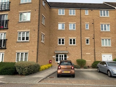 Flat to rent in Whitehead Drive, Rochester ME2