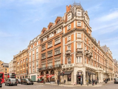 Flat to rent in Wigmore Mansions, 90 Wigmore Street, Marylebone, London W1U