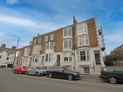 Maisonette to rent in St. Augustines Road, Ramsgate CT11