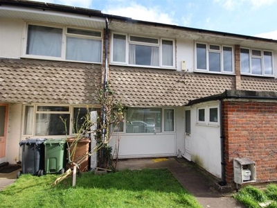 Property to rent in Guildford Park Avenue, Guildford GU2