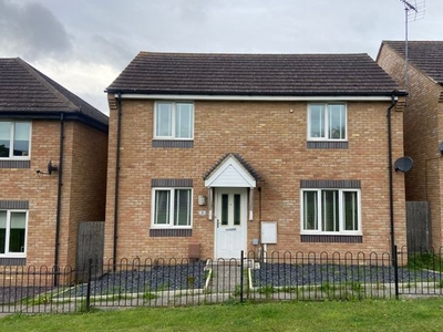 Property to rent in Salisbury Walk, Corby NN18