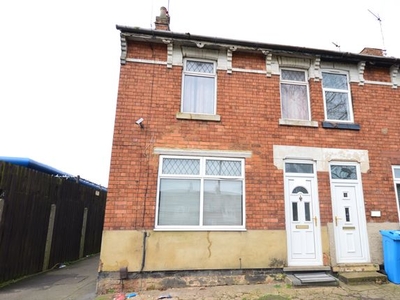 Property to rent in Windmill Avenue, Kettering NN16