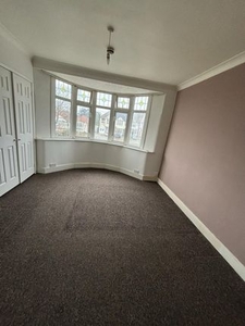 Room to rent in Eastern Avenue East, Romford RM1