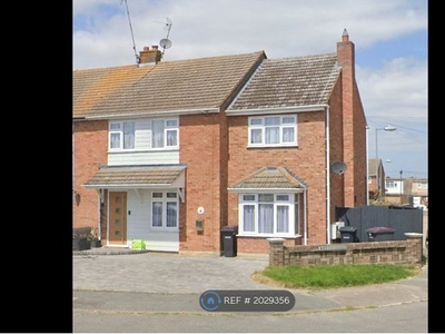 Semi-detached house to rent in Beech Road, Hullbridge, Hockley SS5