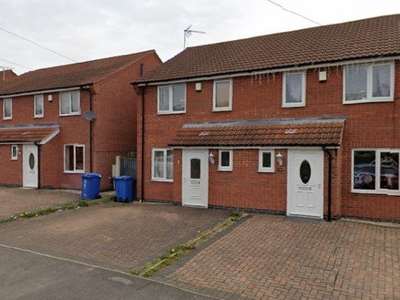 Semi-detached house to rent in Broomhill Lane, Mansfield NG19