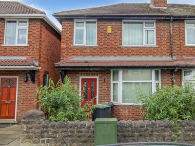 Semi-detached house to rent in King Street, Beeston NG9