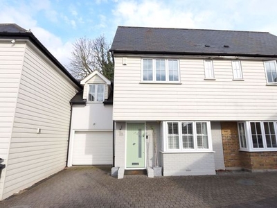 Terraced house for sale in Orchard Way, Chigwell IG7